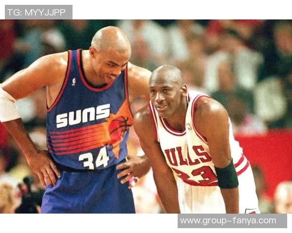 巴洛25分10篮板创队史新纪录自1990年巴克利后首位达成此成就